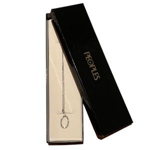 10k White Gold Diamond Oval Infinity Pendent ✨